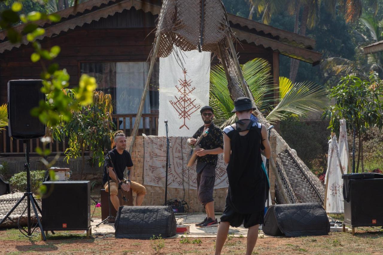 Radhika Eco Resort アランボル エクステリア 写真
